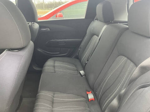 2016 Chevrolet Sonic LT Auto