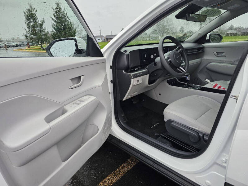 2024 Hyundai Kona SE