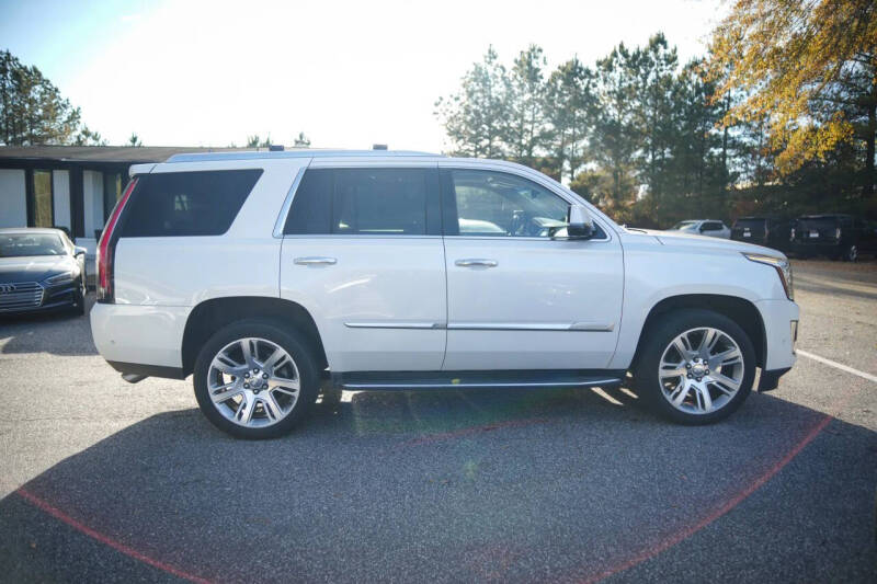 2018 Cadillac Escalade Luxury