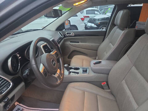 2013 Jeep Grand Cherokee Laredo