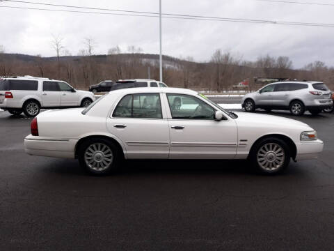 2010 Mercury Grand Marquis for sale at Feduke Auto Outlet in Vestal NY