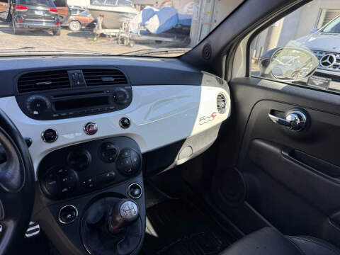 2013 FIAT 500c Abarth