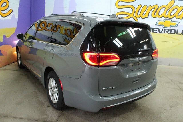 2020 Chrysler Pacifica Touring L