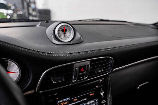 2009 Porsche 911 Carrera 4S