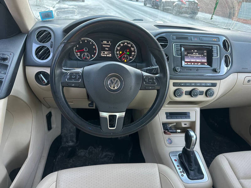 2016 Volkswagen Tiguan 2.0T S 4Motion