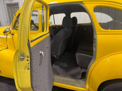 1948 Pontiac Silver Streak