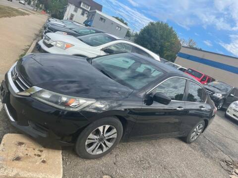 2014 Honda Accord for sale at BEAR CREEK AUTO SALES in Rochester MN