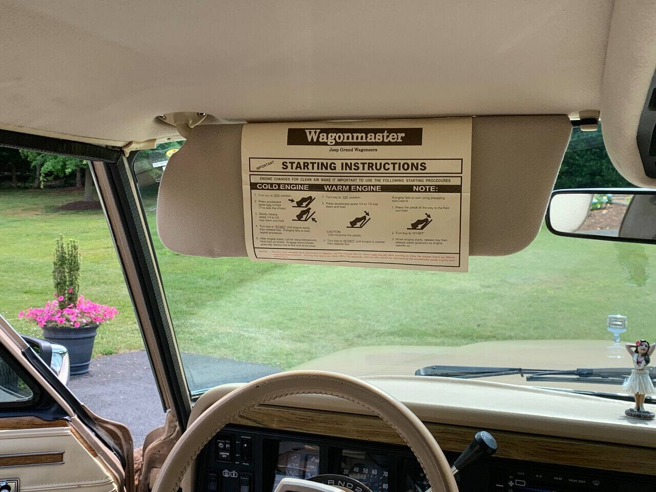 1989 Jeep Grand Wagoneer 44