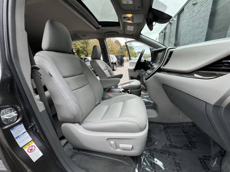 2019 Toyota Sienna