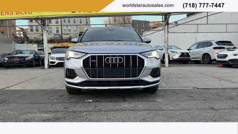 2022 Audi Q3 quattro Premium Plus 40 TFSI