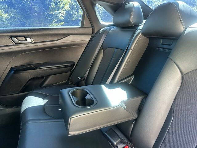 2022 Kia K5