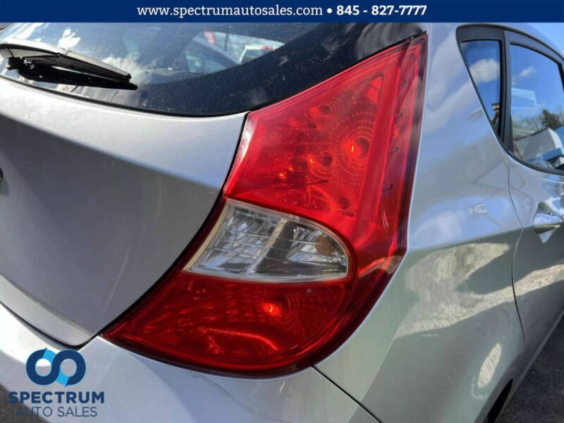 2013 Hyundai Accent GS
