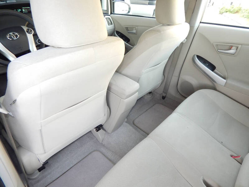 2011 Toyota Prius Two