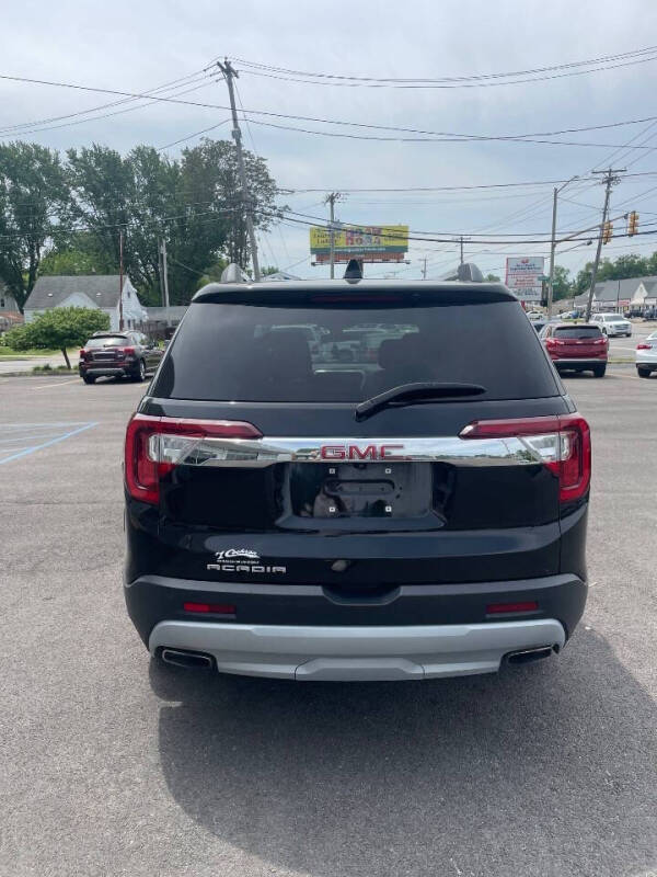 2022 GMC Acadia SLE