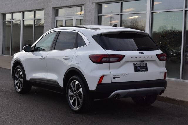 2024 Ford Escape Platinum
