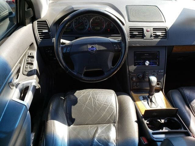 2004 Volvo XC90 2.5T
