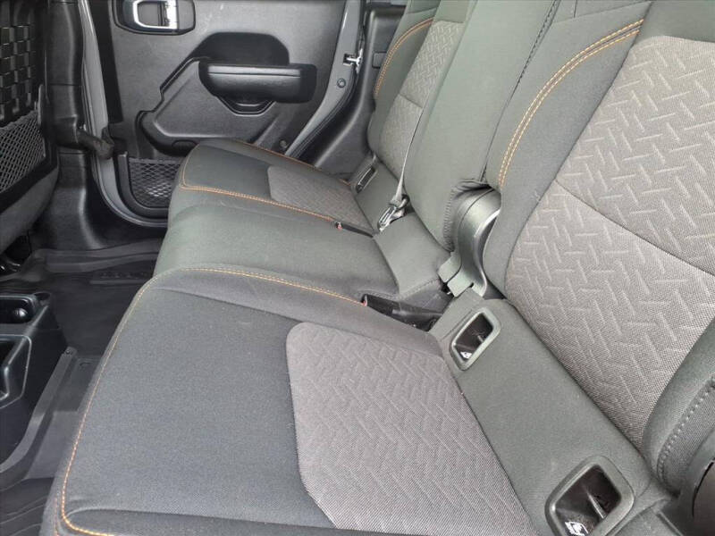 2022 Jeep Gladiator Mojave