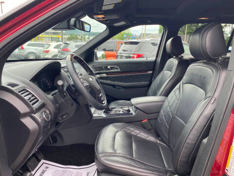 2017 Ford Explorer Platinum