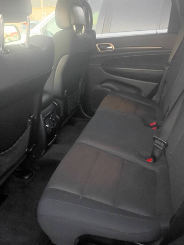 2017 Jeep Grand Cherokee Laredo