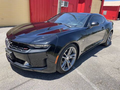 2019 Chevrolet Camaro for sale at Pary's Auto Sales in Garland TX