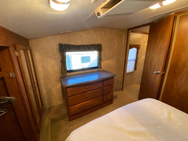 2010 Keystone RV Raptor