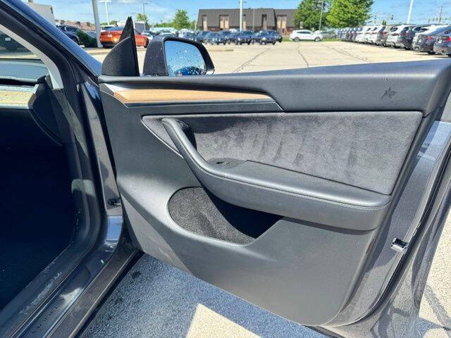 2023 Tesla Model Y Long Range