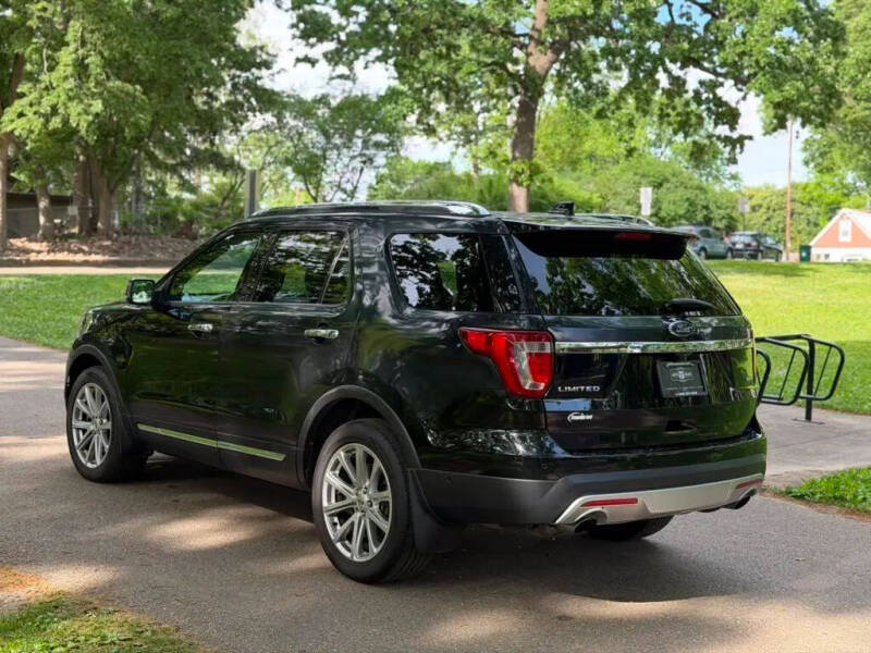 2017 Ford Explorer Limited