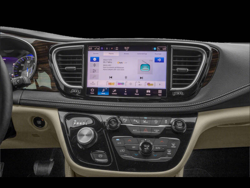 2024 Chrysler Pacifica Pinnacle