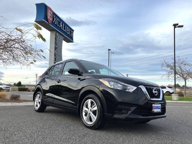2019 Nissan Kicks S