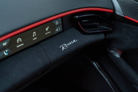 2022 Ferrari Roma