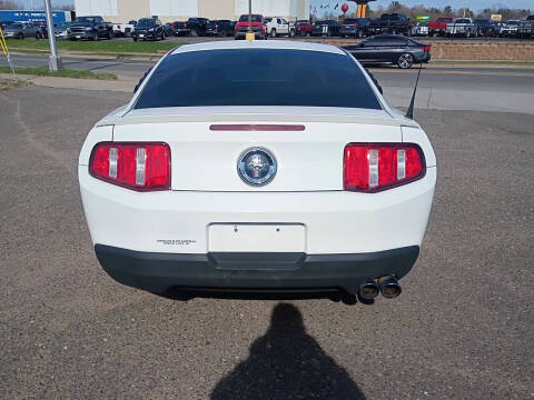 2010 Ford Mustang V6