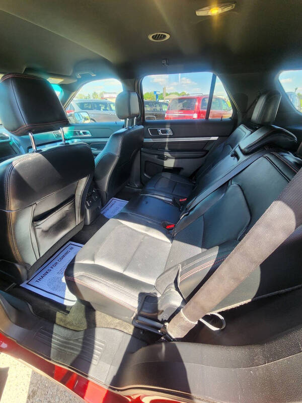 2016 Ford Explorer Sport