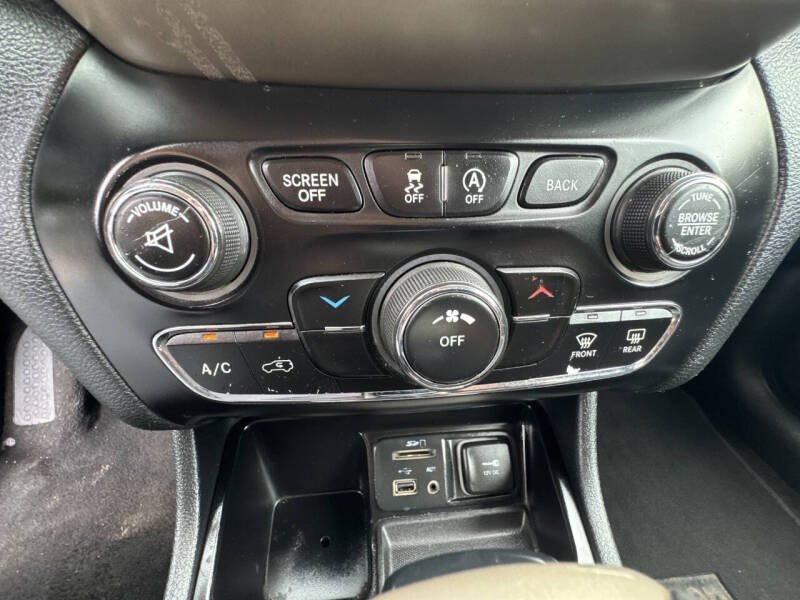 2016 Jeep Cherokee Latitude