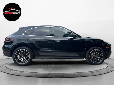 2017 Porsche Macan S