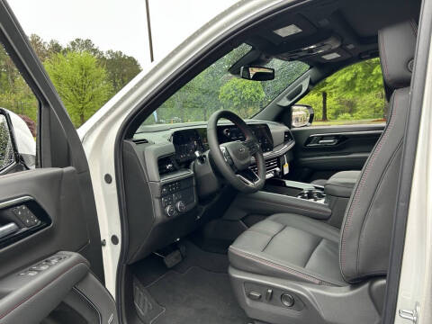 2025 Chevrolet Tahoe RST