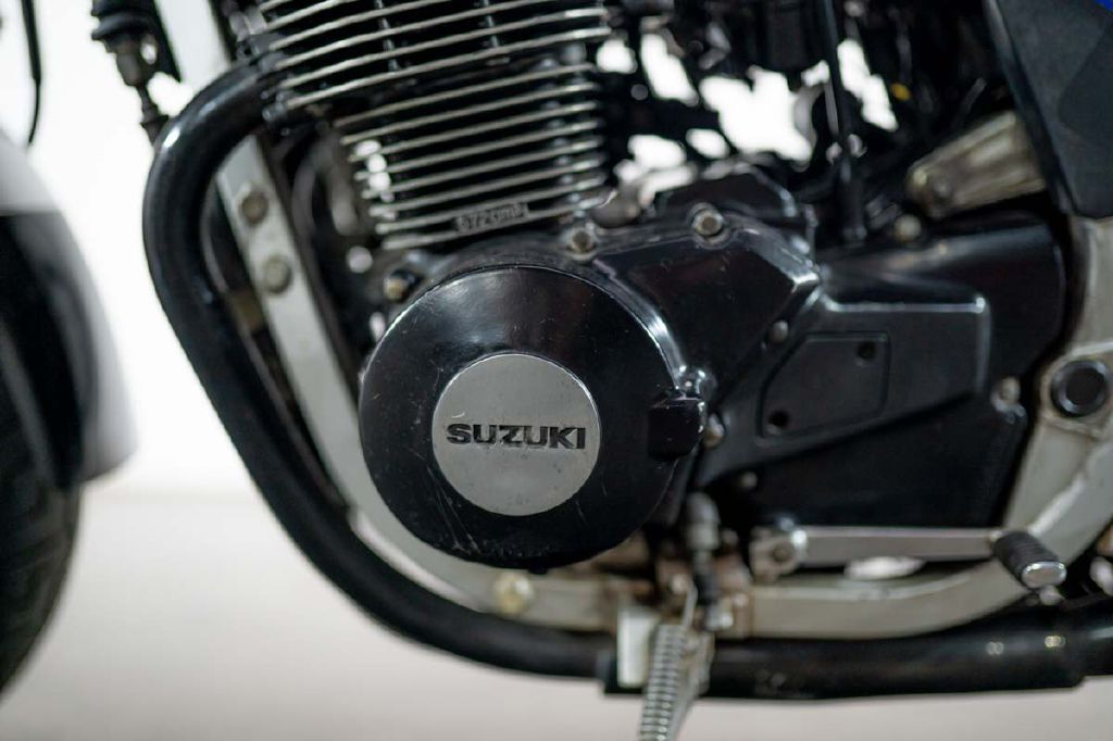 1985 Suzuki GS550E 86