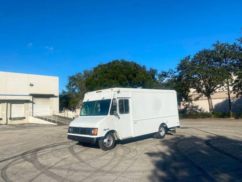 1996 GMC P30 Forward Control Chassis for sale in West Palm Beach, FL