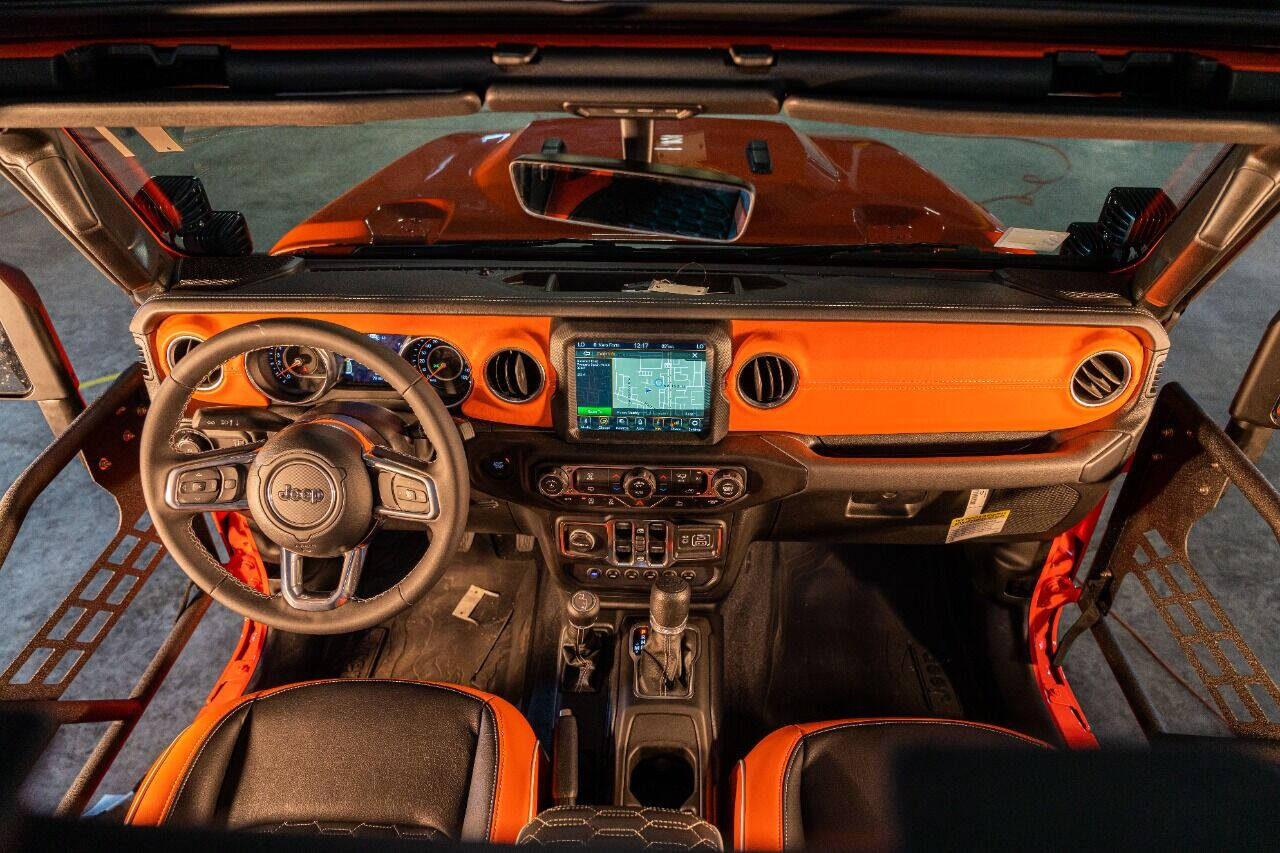 2018 JEEP Wrangler SUV / Crossover - $47,999