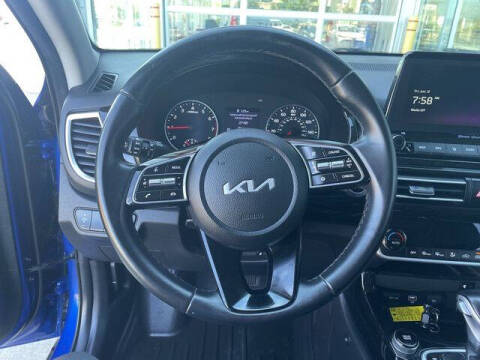 2022 Kia Seltos EX