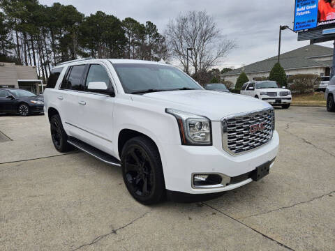 2018 GMC Yukon for sale at Smithfield Auto Center LLC in Smithfield NC