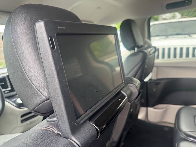 2017 Chrysler Pacifica Touring-L Plus