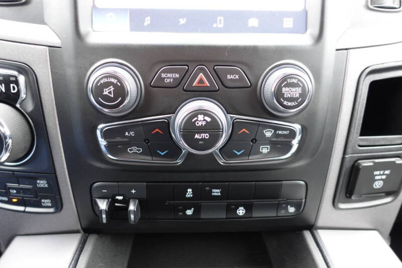 2023 RAM 1500 Classic Express