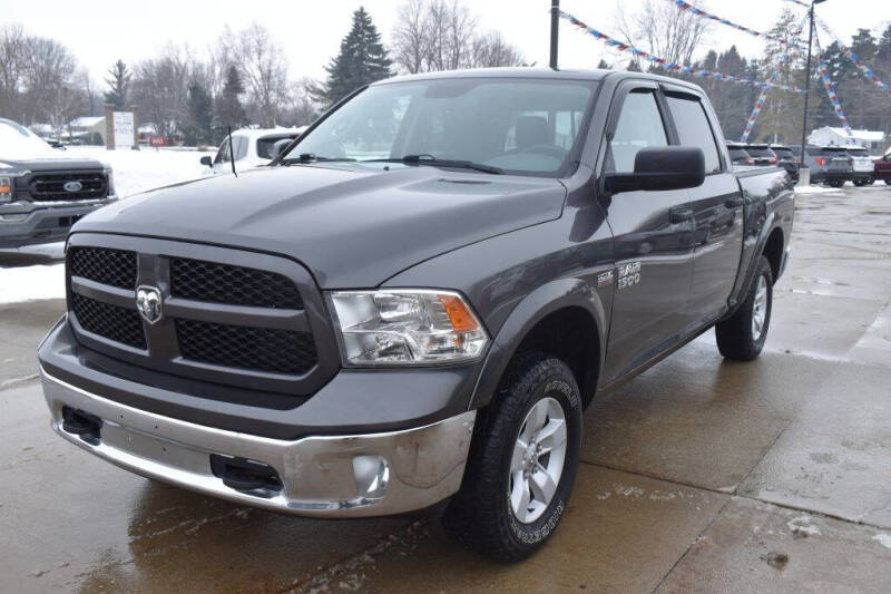 2017 RAM 1500 SLT