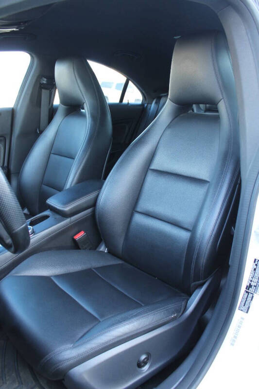 2014 Mercedes-Benz CLA CLA 250 4MATIC