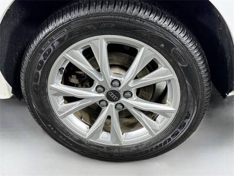 2024 Audi Q3 quattro S line Premium 45 TFSI