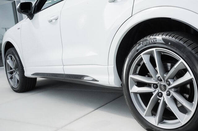 2024 Audi Q3 quattro S line Prem Plus 45 TFSI