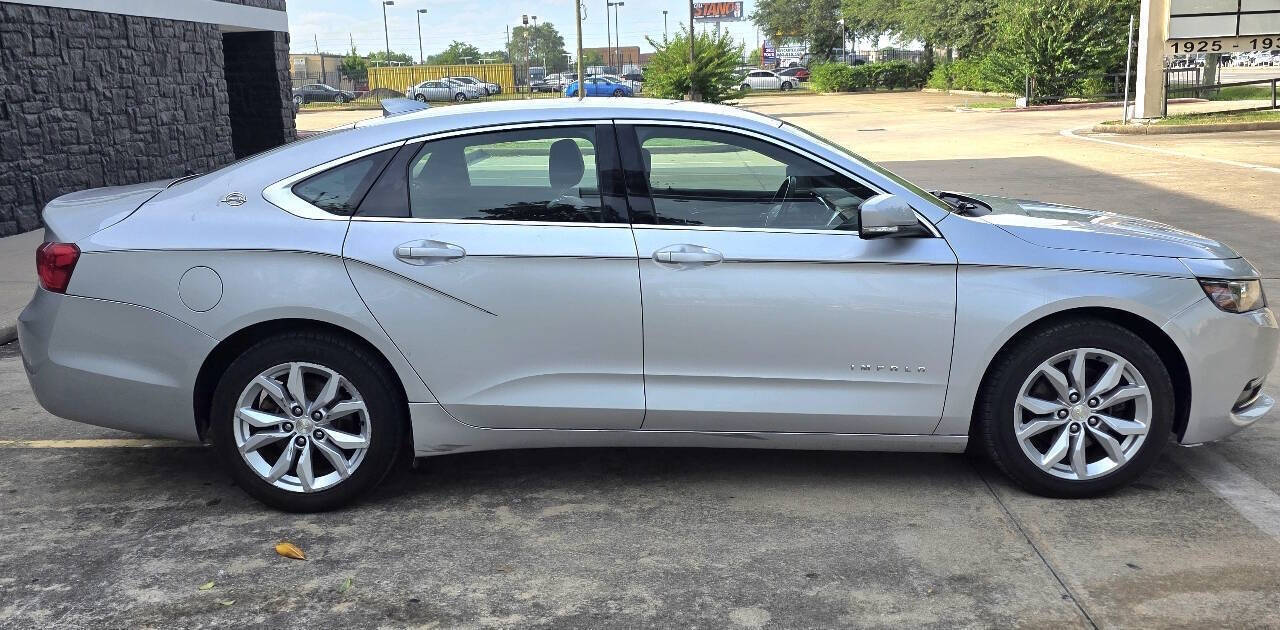 2017 Chevrolet Impala LT 4dr Sedan - Silver exterior view 6