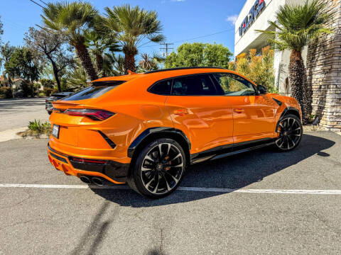 2021 Lamborghini Urus