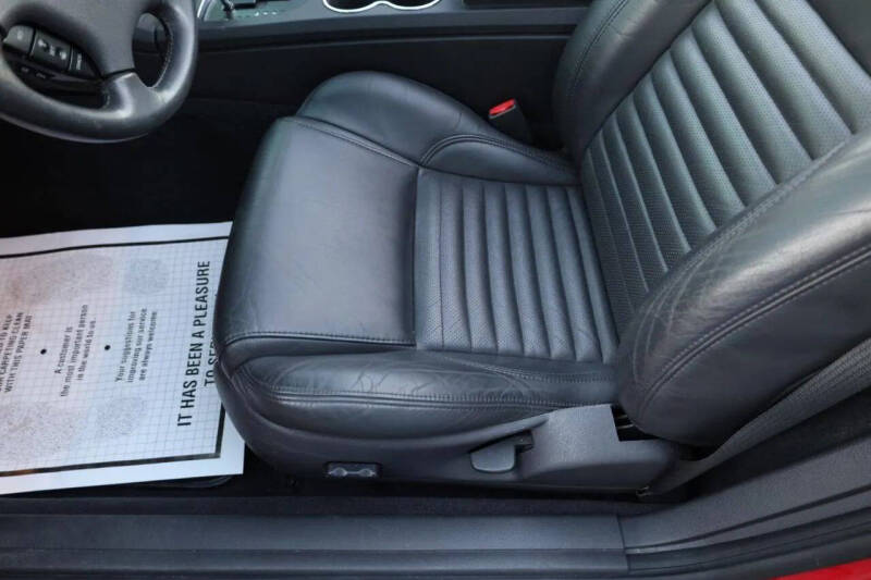 2002 Ford Thunderbird Deluxe