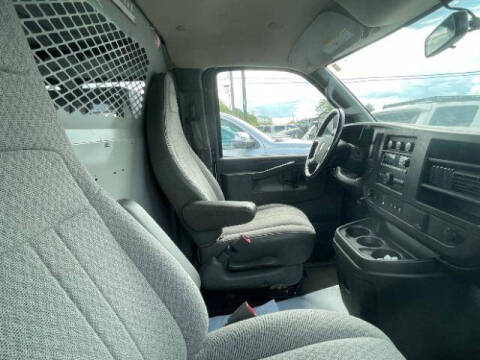 2017 Chevrolet Express 2500